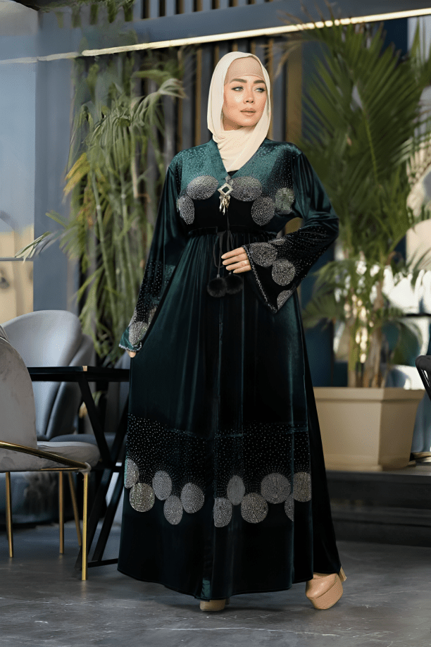 عباية إليسا - قطيفة مخمل ناعم شتاء 2025