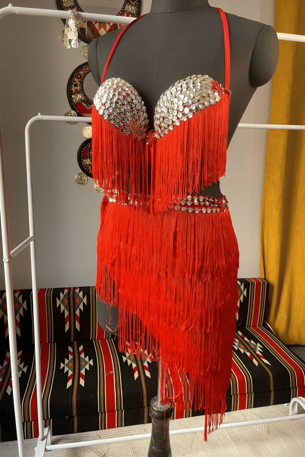 بدلة جوهرة - أحمر و فضي