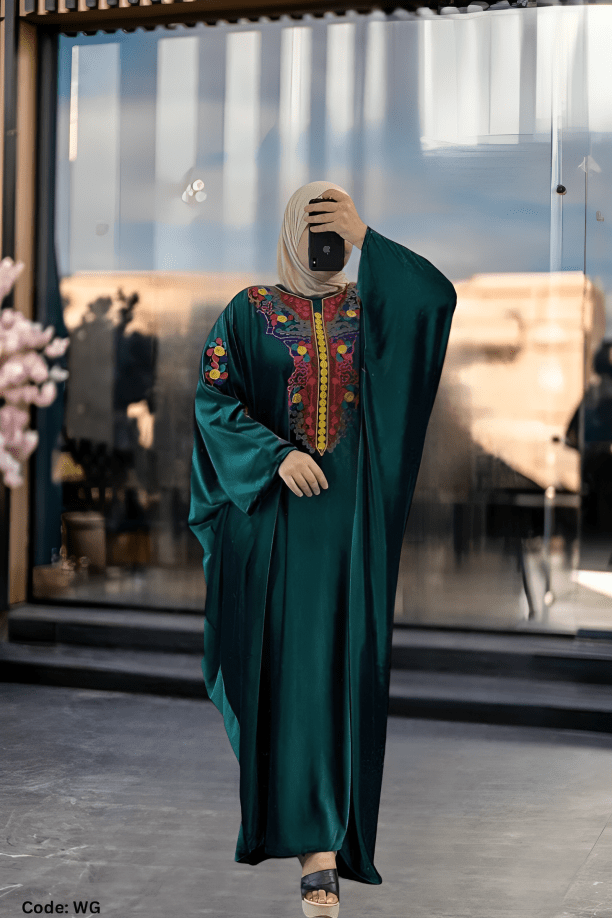 جلابية نادين - قطيفة مخمل ناعم شتاء 2025