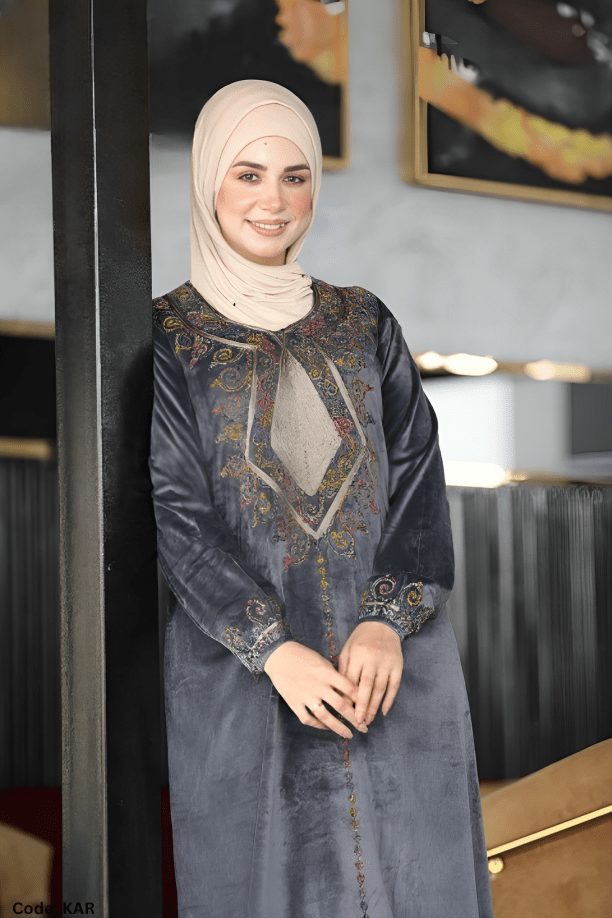 جلابية تمارا - قطيفة مخمل ناعم شتاء 2025