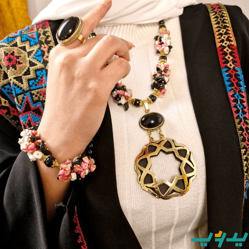 طقم الاميرة غالية الفخم - من أحجار كسر صدف والأونكس