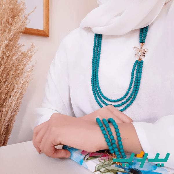 طقم الفراشة الذهبية - مطلي بماء الذهب