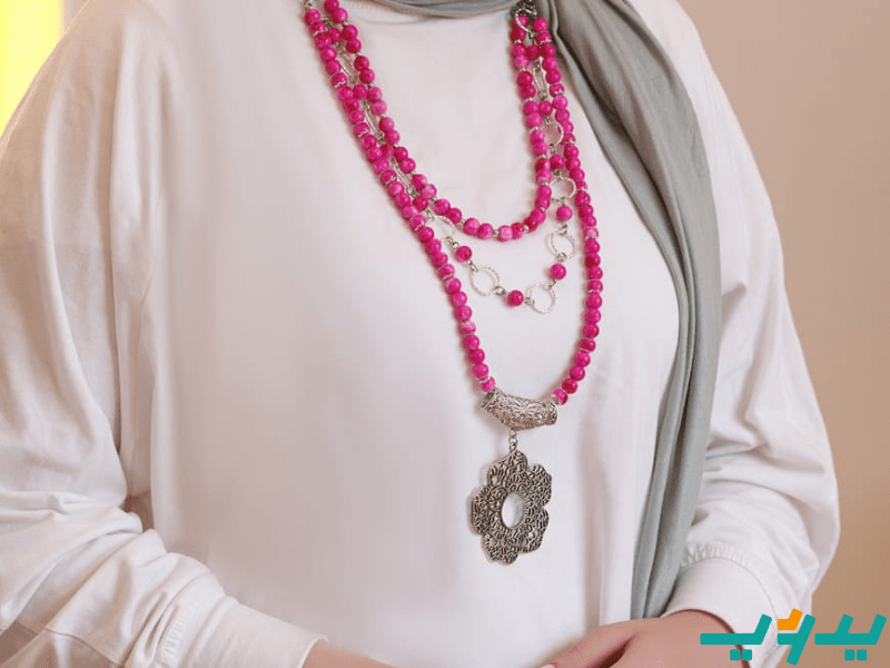 عقد زهرة الاوركيد - حجر المرمر
