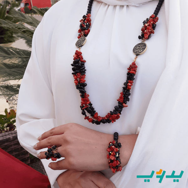 طقم القلب يعشق كل جميل - مطلي بماء الذهب