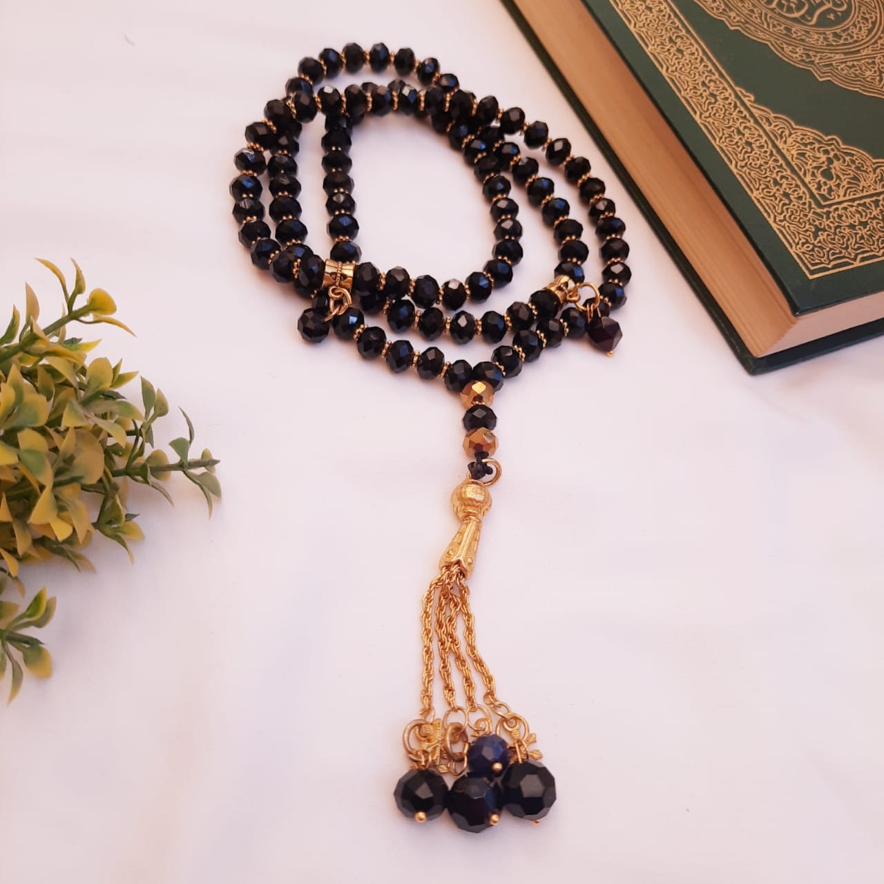مسبحة كريستال أسود جميلة (7596672581846)