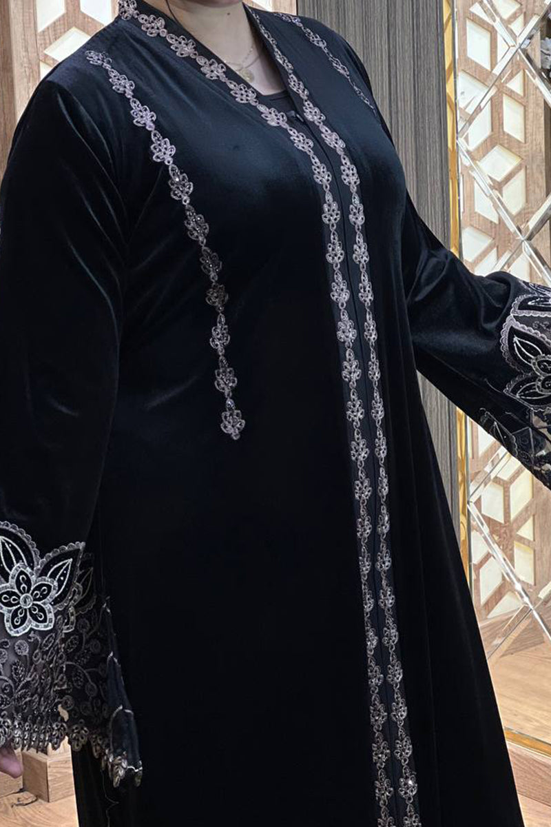 عباية استقبال نسمة - مخمل شتاء 2026