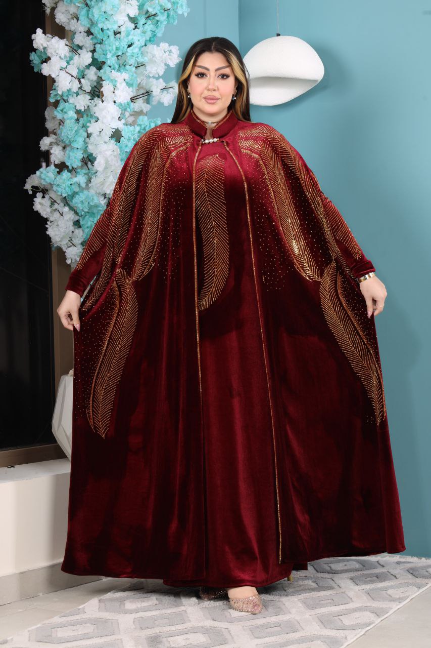 عباية ملكية تطريز الريشة - مخمل شتاء 2026