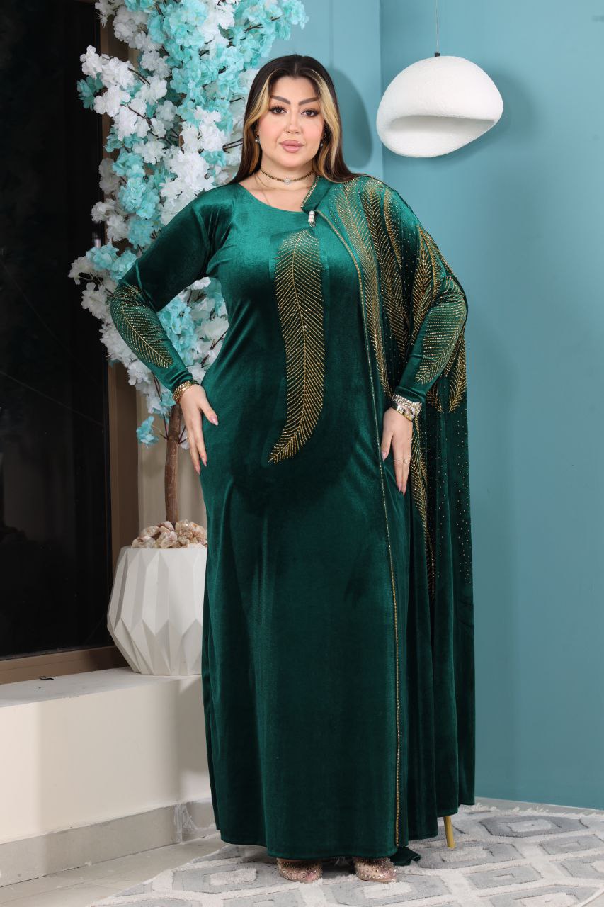 عباية ملكية تطريز الريشة - مخمل شتاء 2026