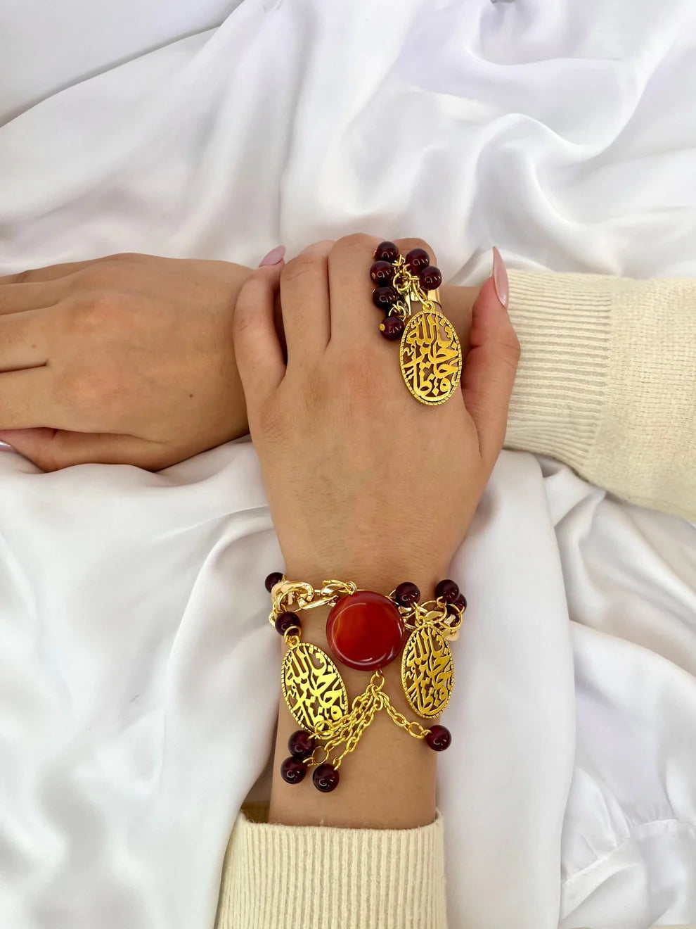 طقم بريهان من حجر العقيق