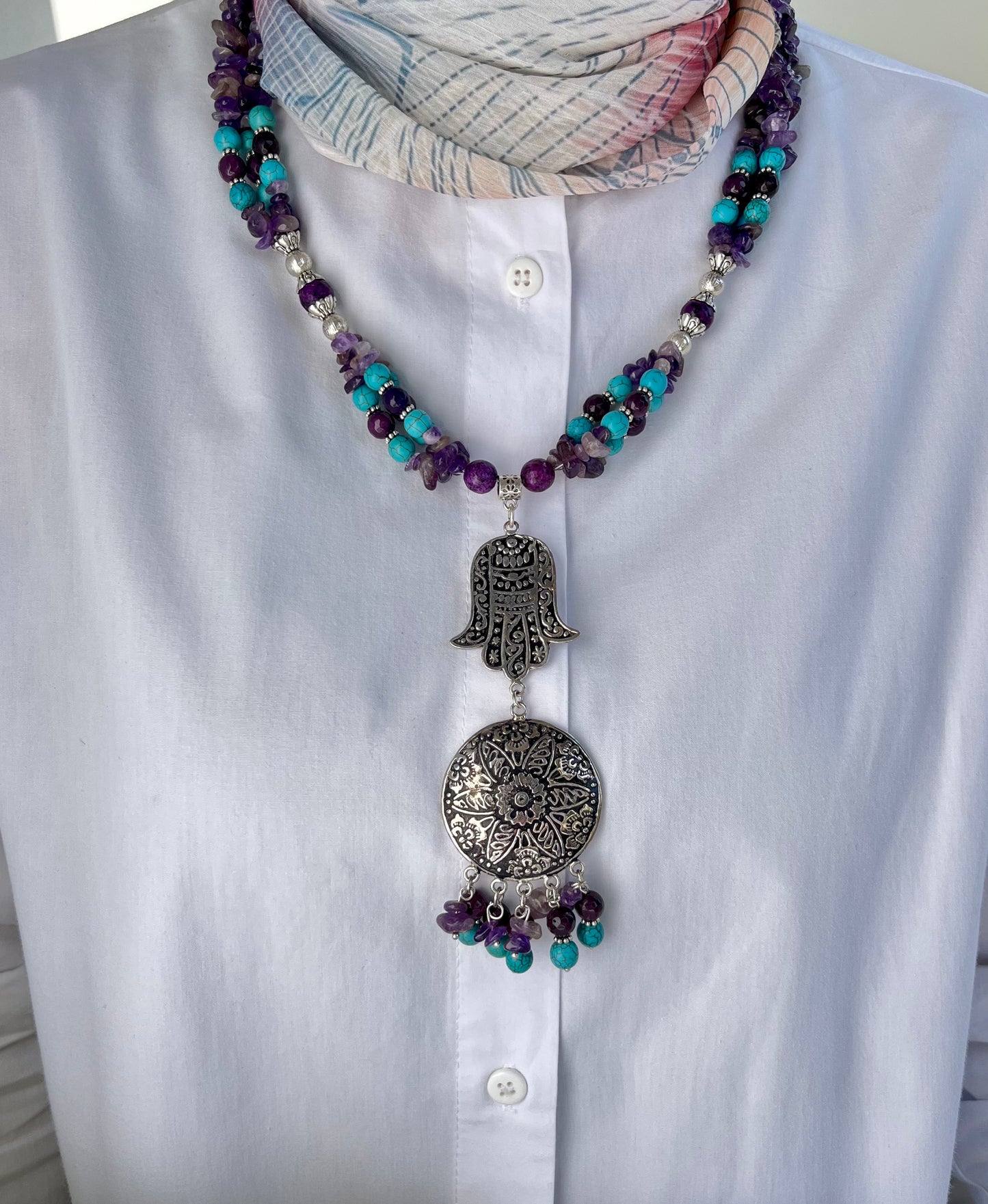 عقد ياقوت من حجر العقيق والفيروز