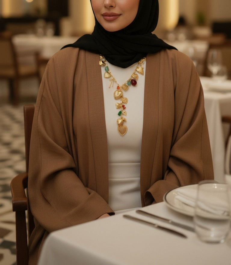 عقد قلوب ذهبية باستايل راقي