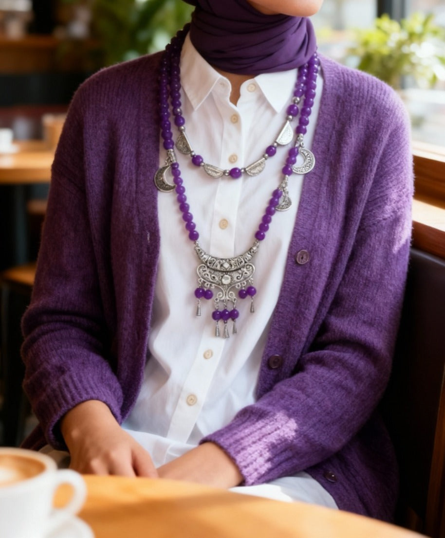 عقد ناديا من العقيق