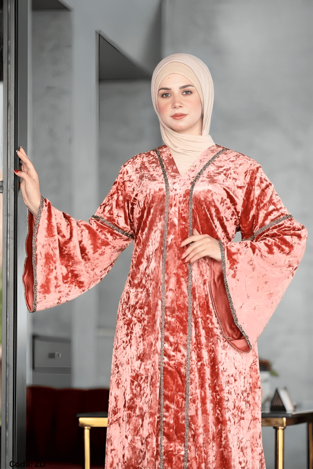 جلابية سلمى - قطيفة مخمل ناعم شتاء 2025