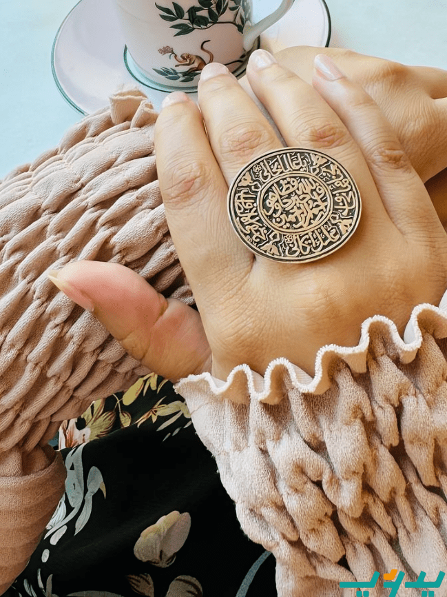 خاتم بزخارف عربية - فضة