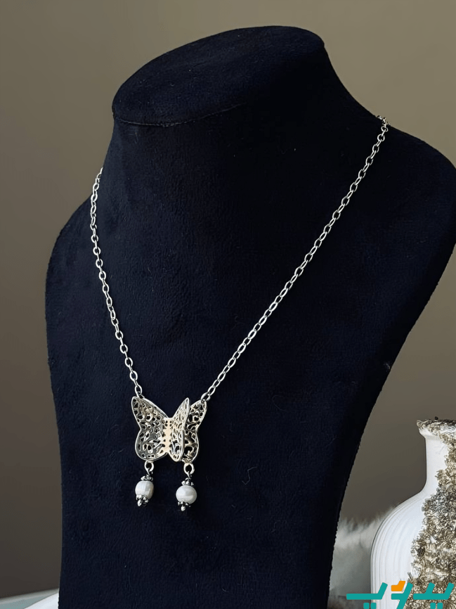 سلسلة فراشة - فضة