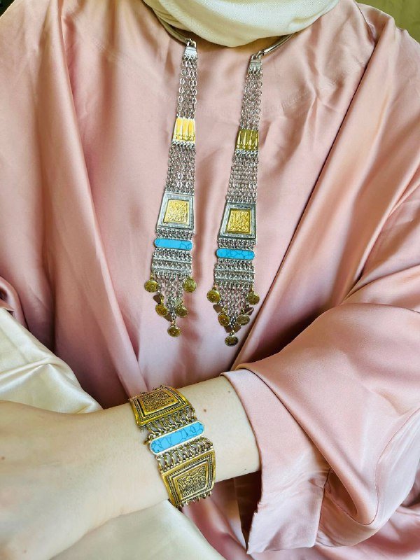 طقم عربي فخم أسوارة و عقد مطلي ذهب و فضة