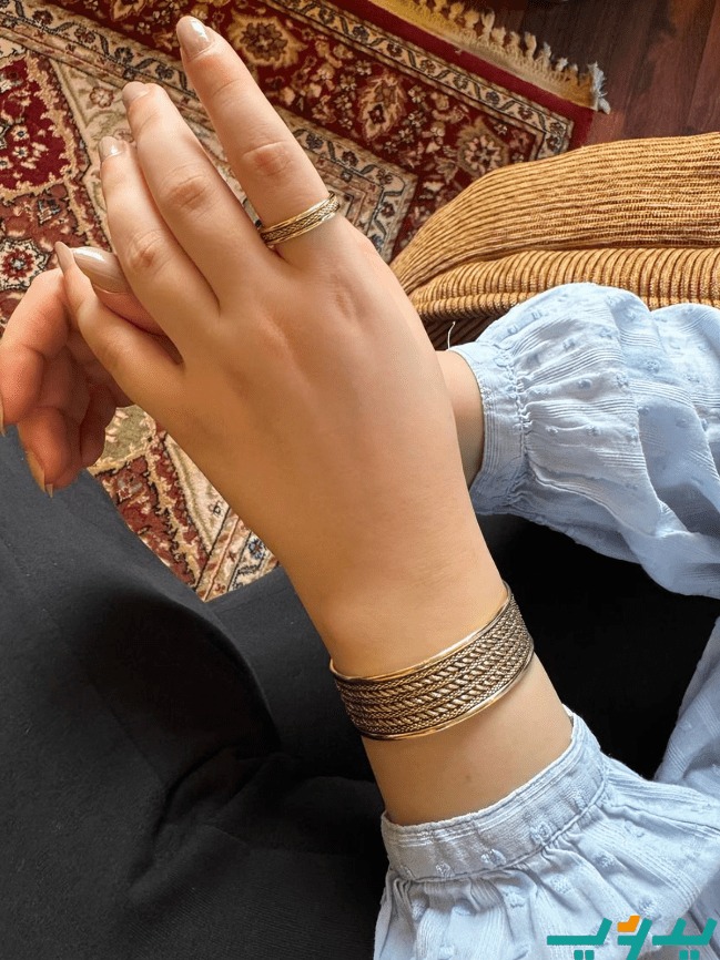 طقم بسمة