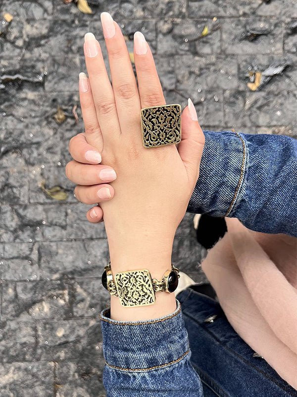 طقم حور - نحاس