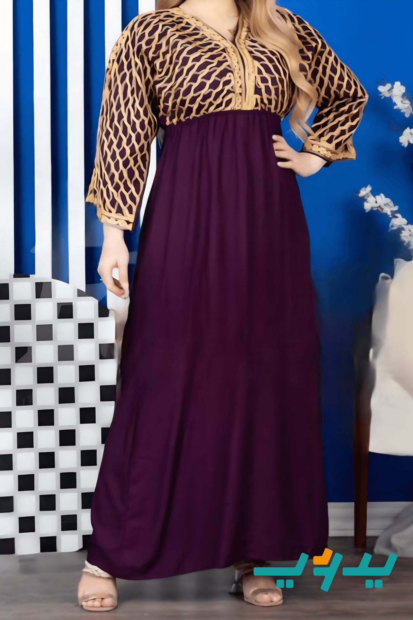 جلابية سامية المزخرفة بالذهبي - بنفسجي