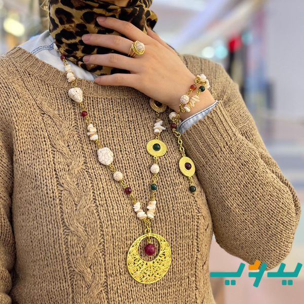 طقم بريانكا بحجر الفيروز و العقيق - مطلي بماء الذهب