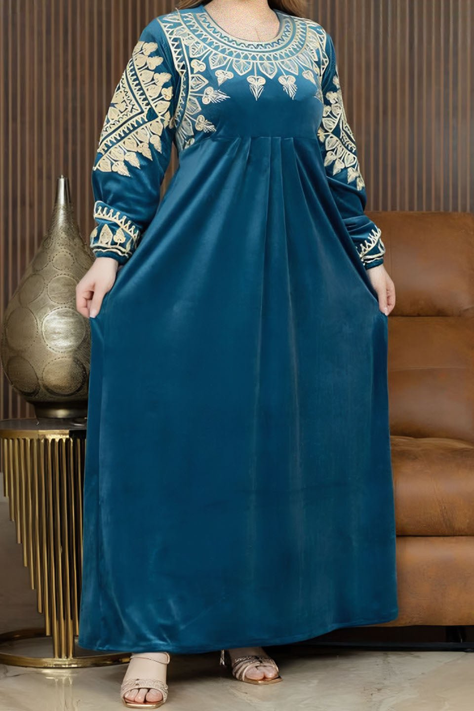 جلابية نبيلة - قطيفة