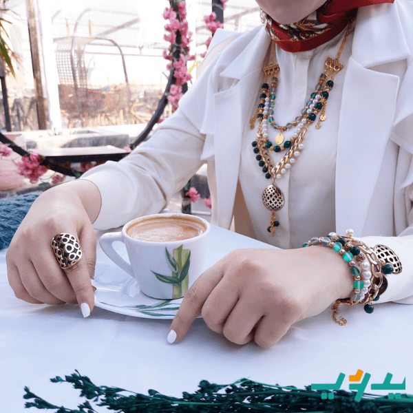 طقم ندا بالعقيق - مطلي بماء الذهب