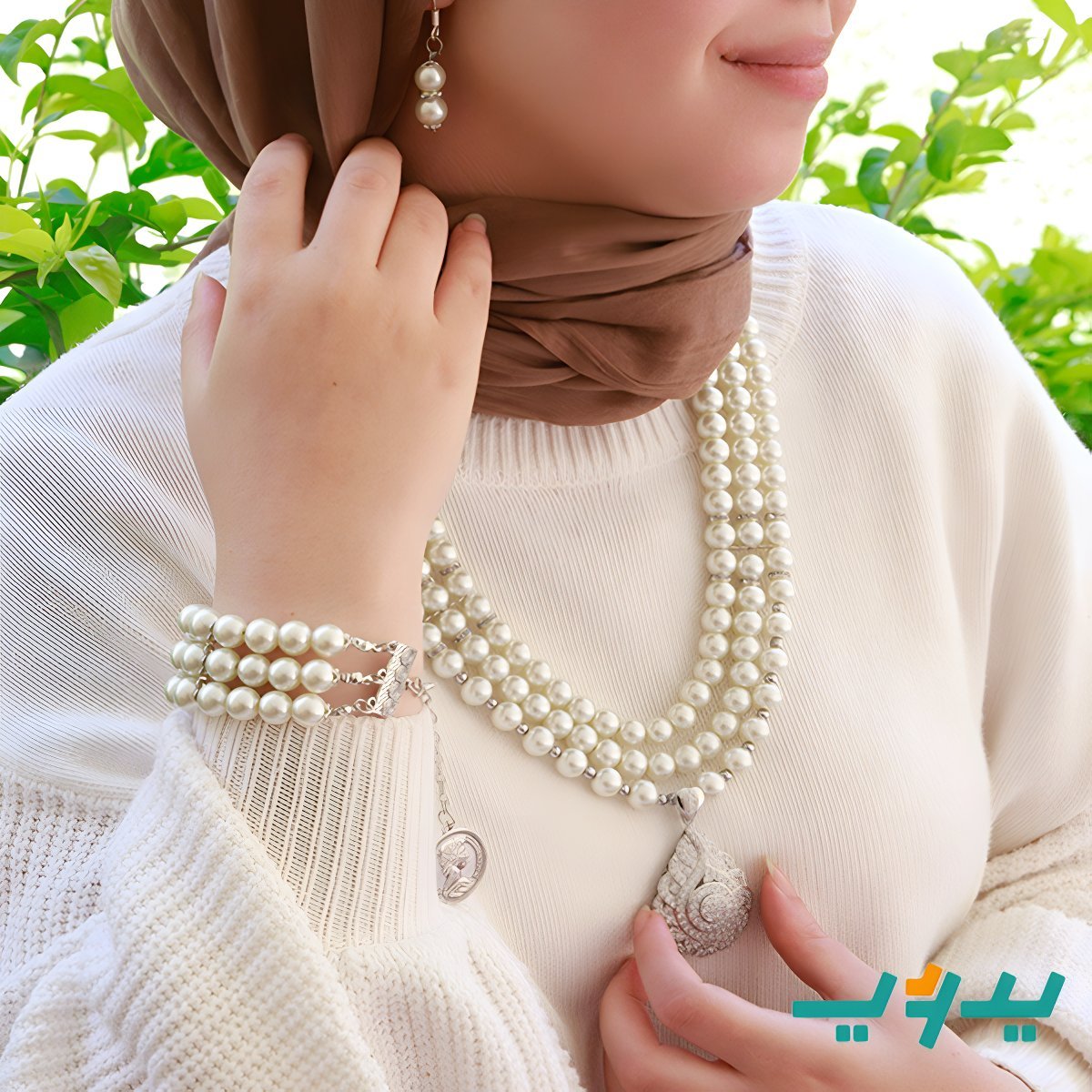 طقم ليلى بتصميمه الراقي - حجر لؤلؤ مايوركا